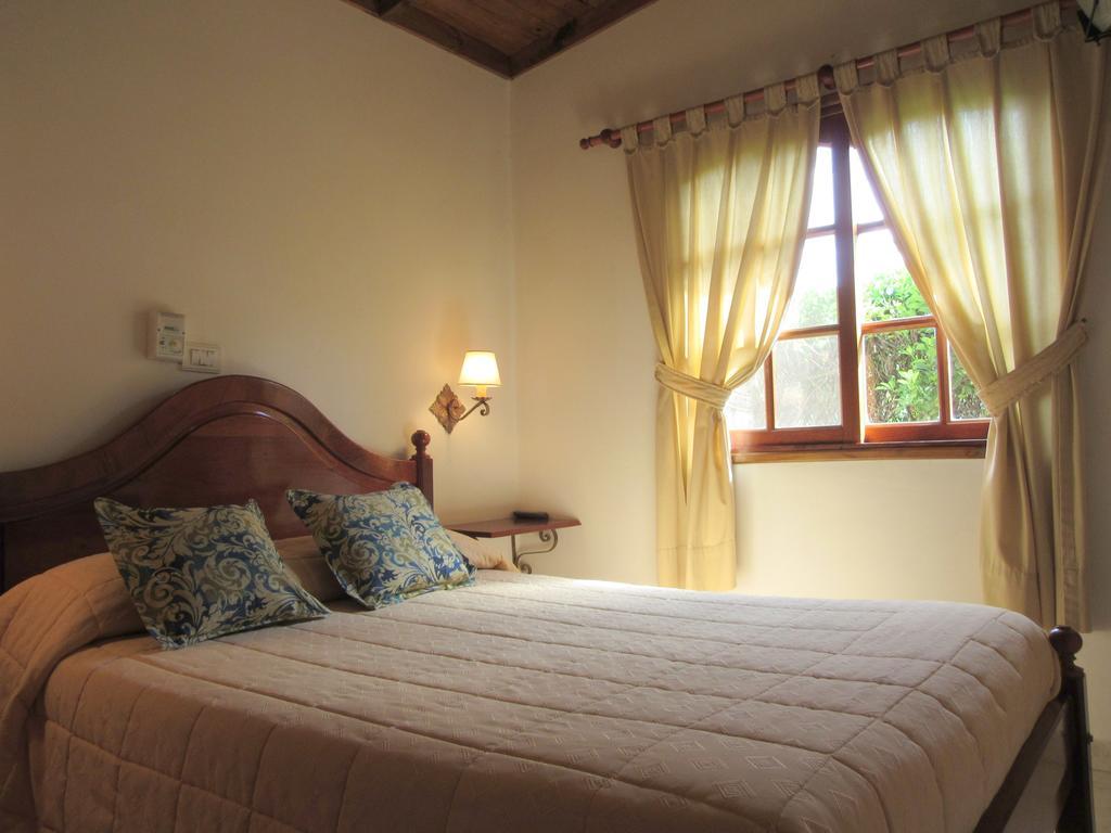 Cabanas Los Algarrobos Вилья-Хенераль-Бельграно Экстерьер фото
