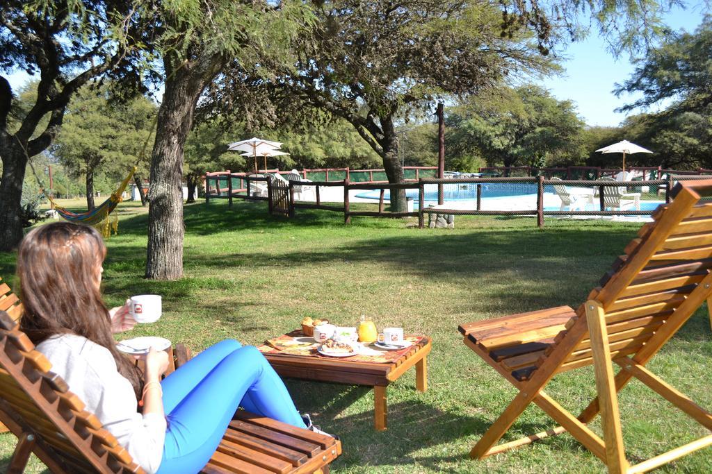 Cabanas Los Algarrobos Вилья-Хенераль-Бельграно Экстерьер фото
