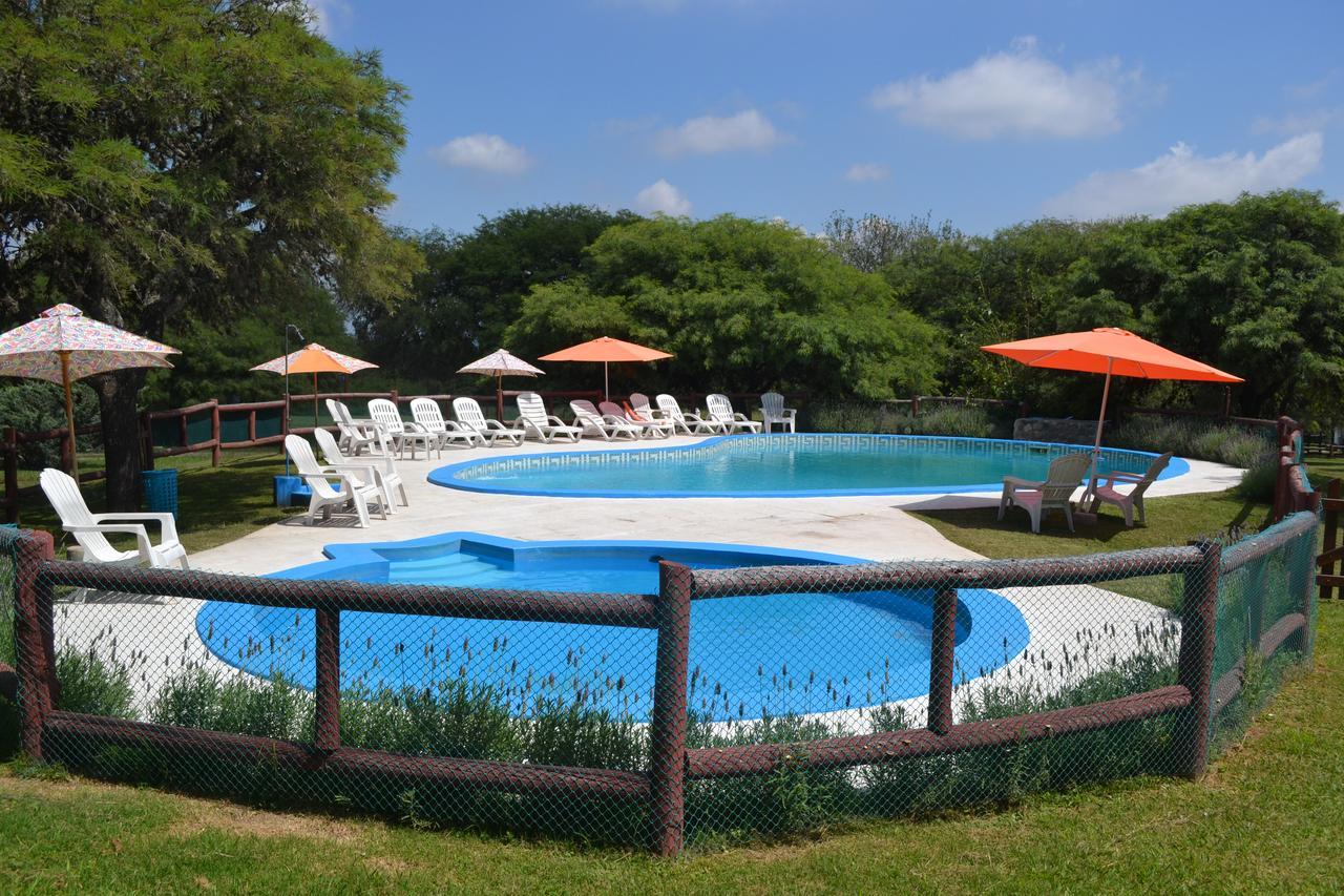 Cabanas Los Algarrobos Вилья-Хенераль-Бельграно Экстерьер фото